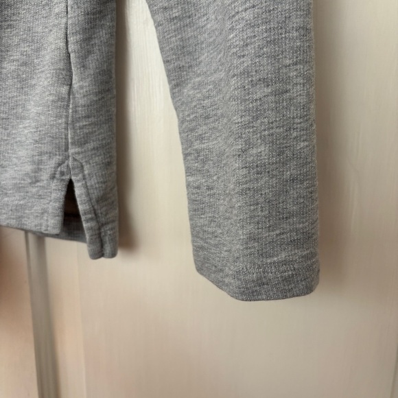 L.L. Bean Women’s Soft Rugby Shirt Pullover Quarter Button Size Small Gray Blue - Picture 4 of 10